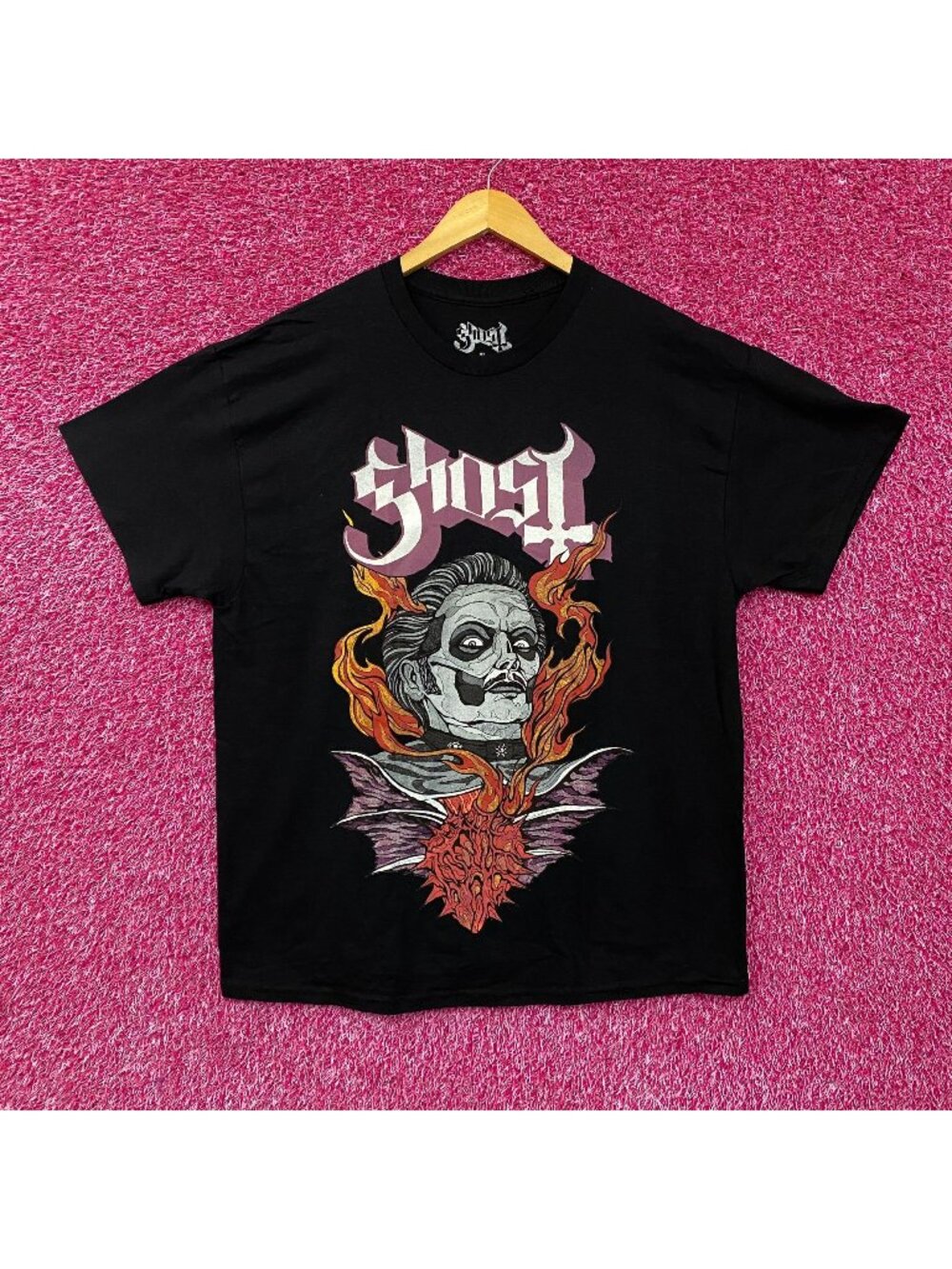 Ghost Cardinal Copia Flaming Face Heart Hypnosis Graphic Design T-Shirt XL